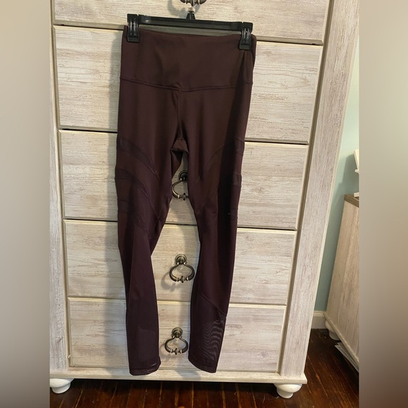 NWOT Yogalicious leggins with sheer slit designs - Picture 1 of 8